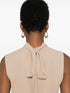 bow-fastening top